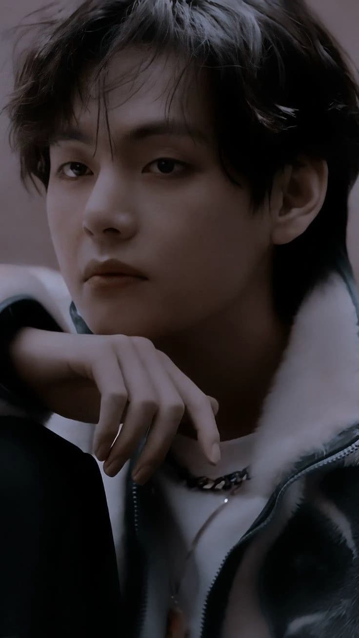 Kim Taehyung thumbnail