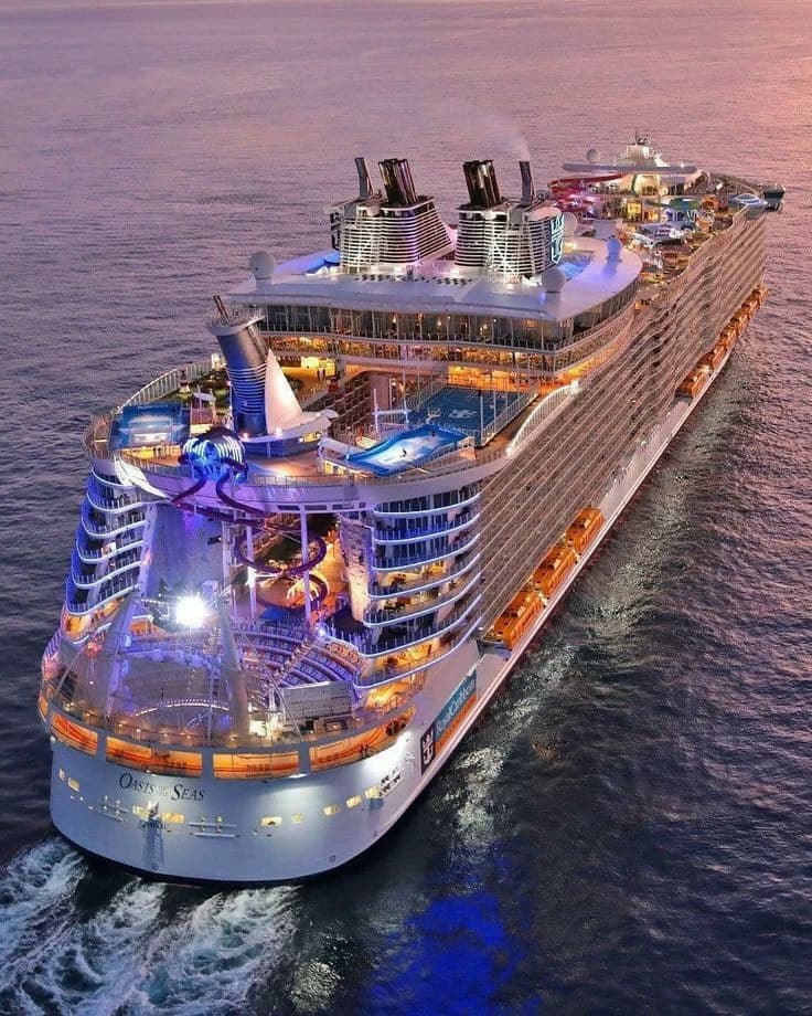 The yacht - credits to VisualTrials. thumbnail