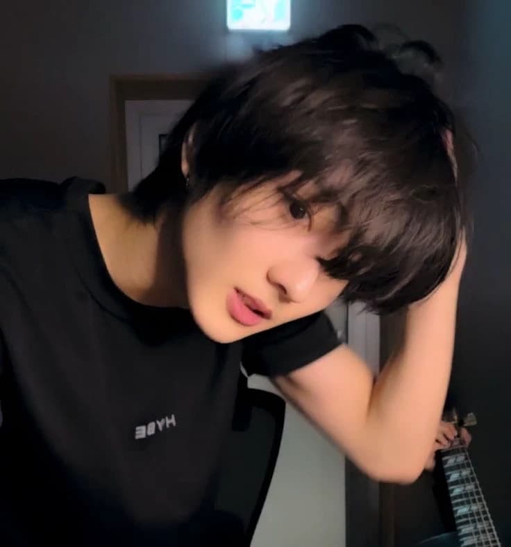 Jungwon thumbnail