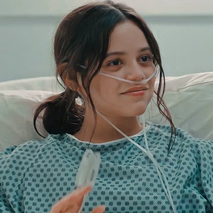 Jenna ortega thumbnail