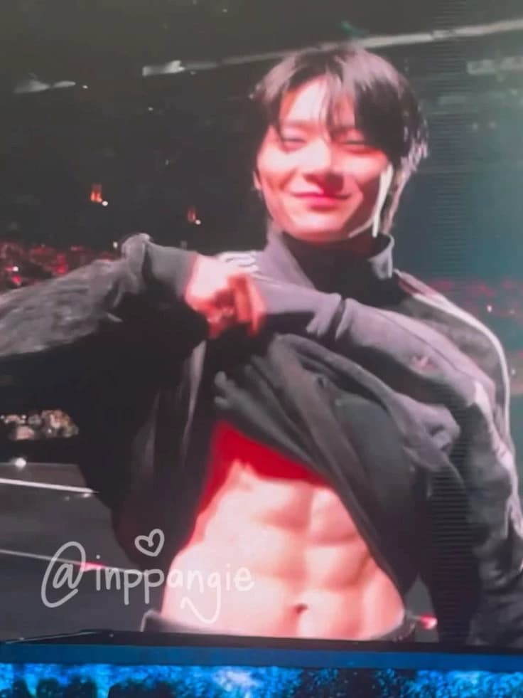 Jeongin thumbnail