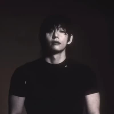 Kim Taehyung thumbnail