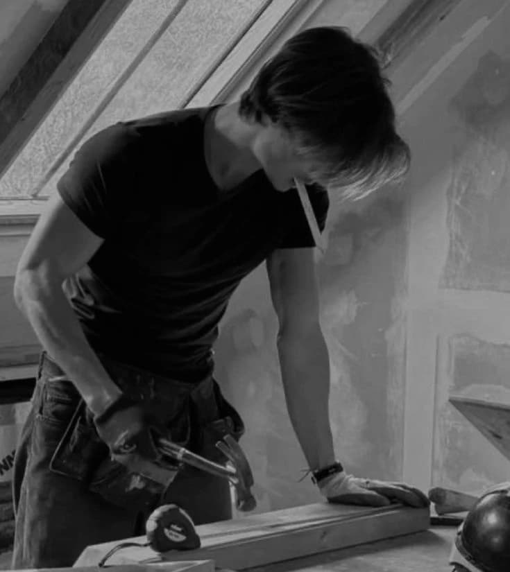 Alex thumbnail