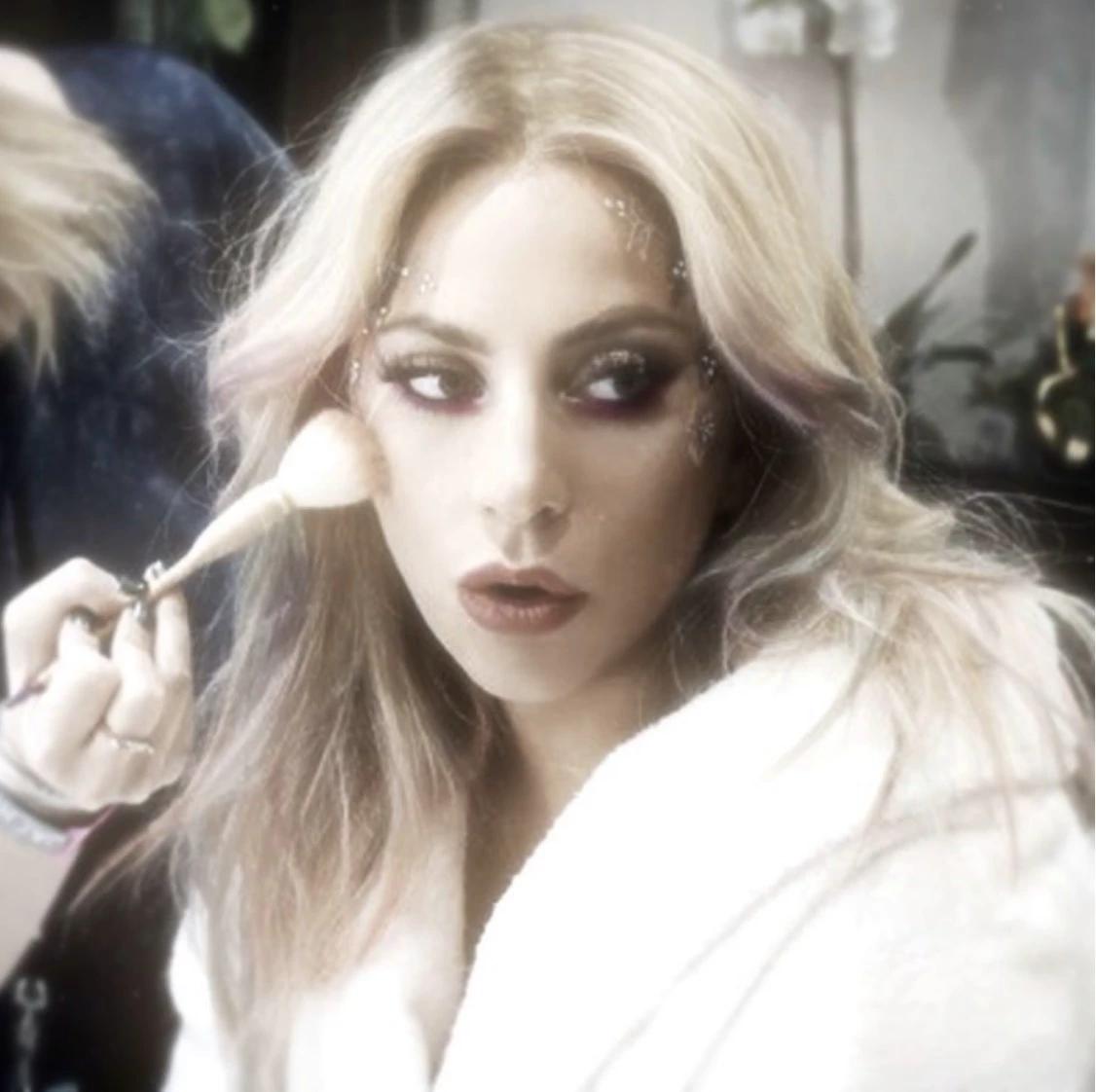 Lady Gaga thumbnail