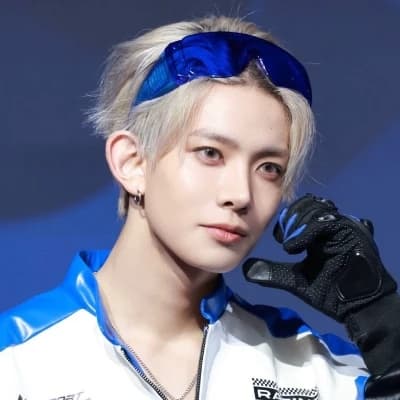 Lee Heeseung thumbnail