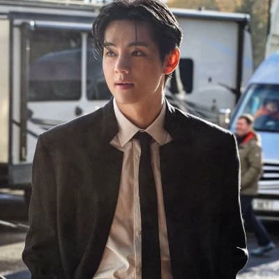 Kim taehyung thumbnail