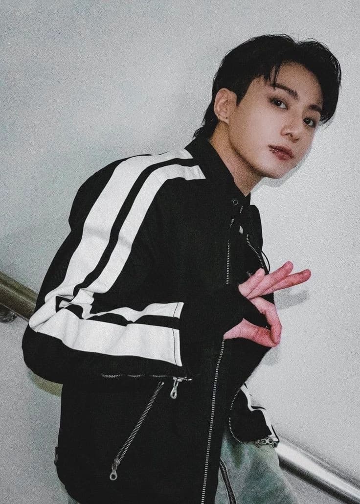 E official junkokokokoko thumbnail