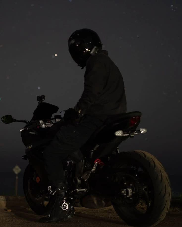 Unknown Handsome Biker thumbnail