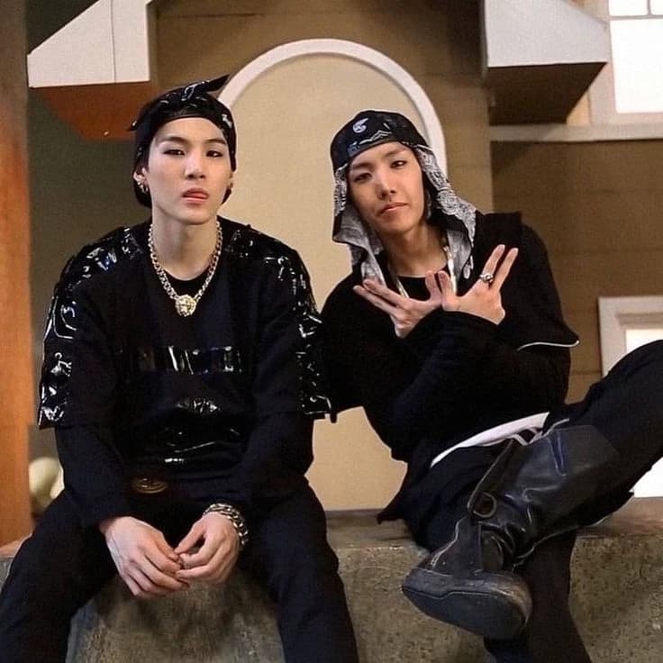 Yoongi and Jhope... We feel something for the same girl thumbnail