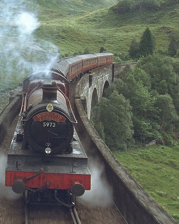 Draco Malfoy... And Hogwarts. thumbnail