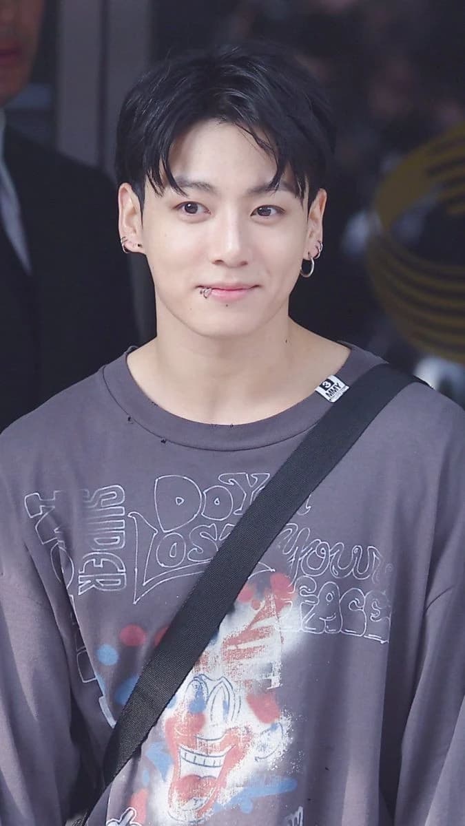 Jeon Jungkook thumbnail