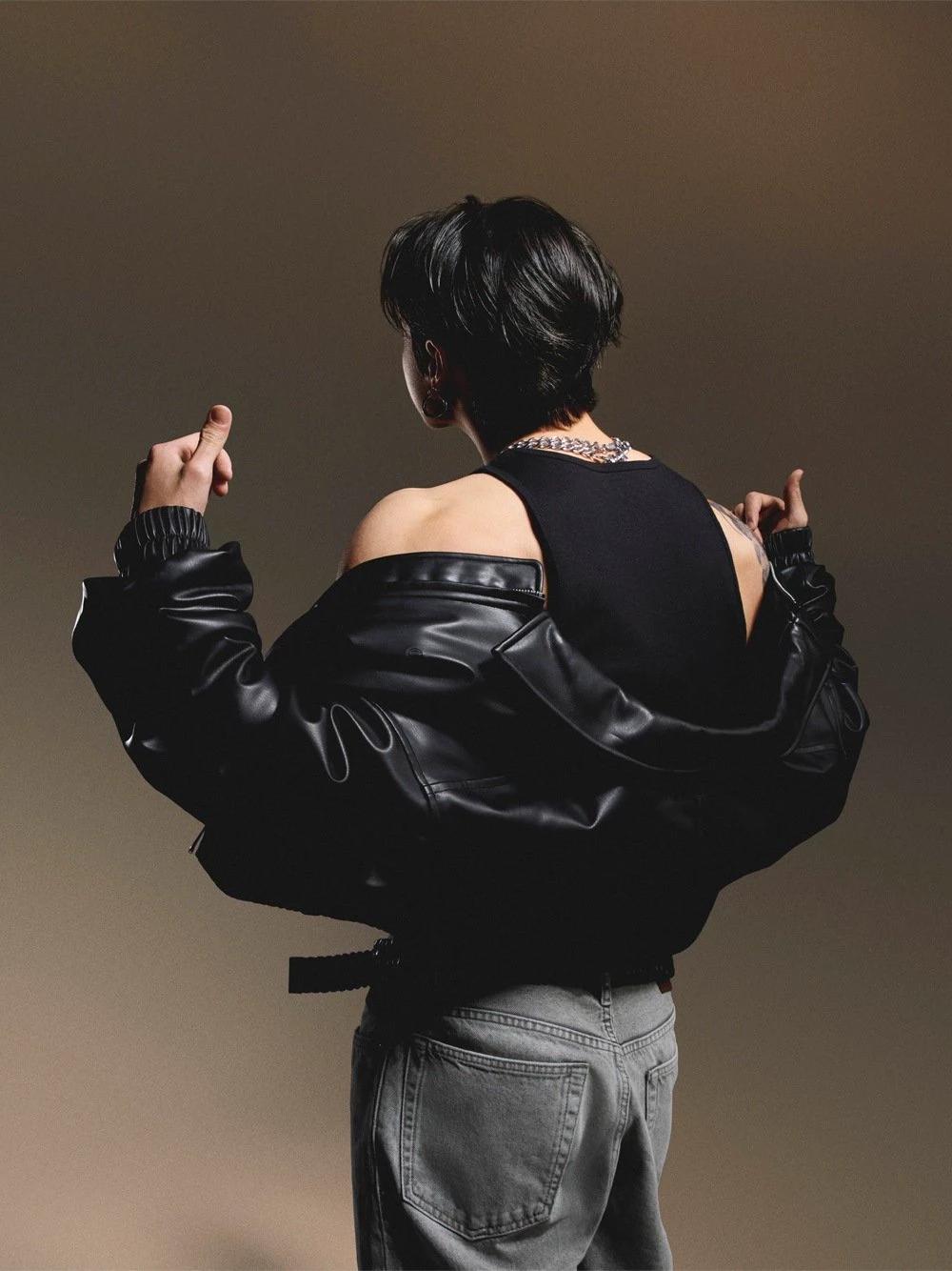 Jungkook - The Muse thumbnail