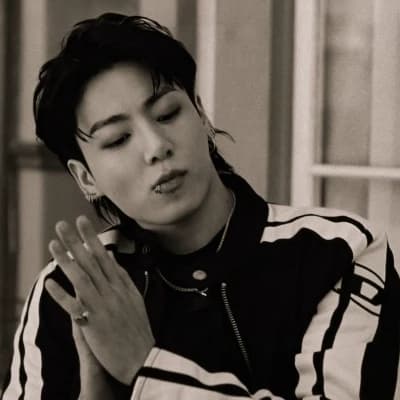 Jeon Jungkook thumbnail
