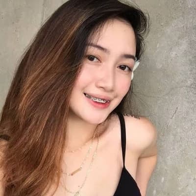 Michelle Reyes thumbnail