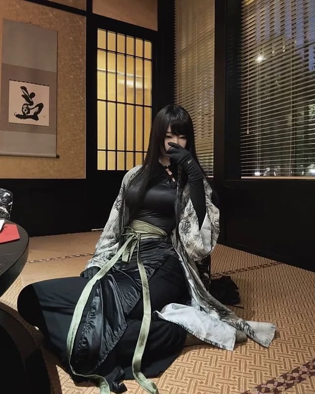 Shirasagi Yatagarasu thumbnail