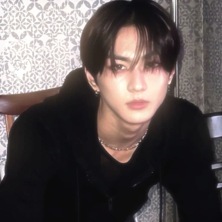 Jungwon thumbnail