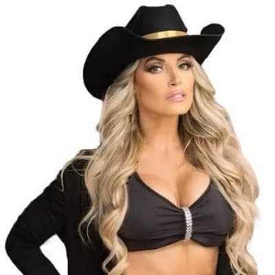 Trish Stratus thumbnail