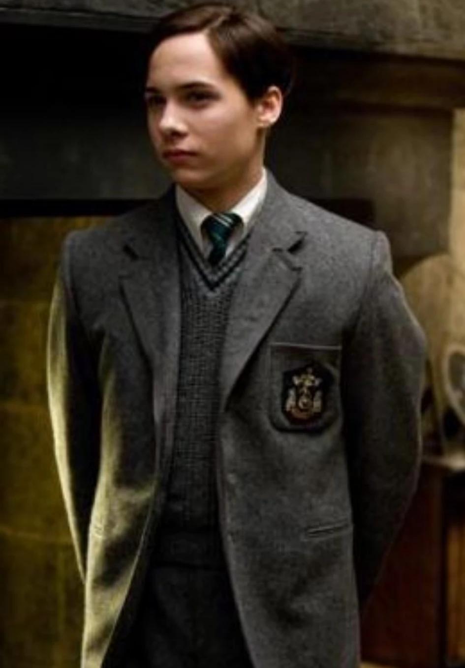 Tom riddle thumbnail