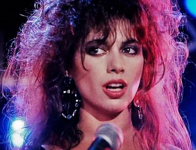 Susanna Hoffs thumbnail