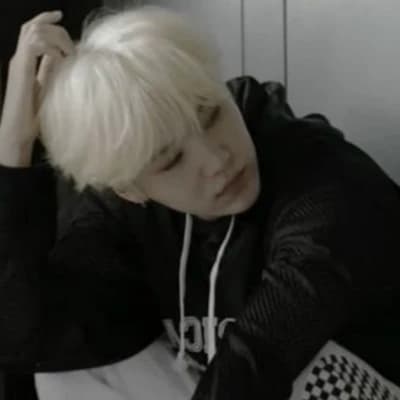 Min Yoongi thumbnail