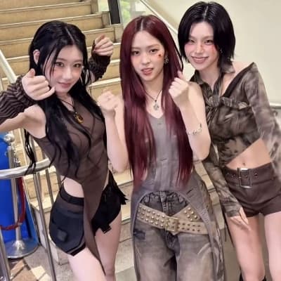 Yeji, Ryujin, chaeryeong.  thumbnail