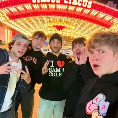 Sam and colby and special guest! Sturniolo triplets!! thumbnail