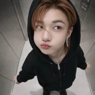 Hyunjin thumbnail