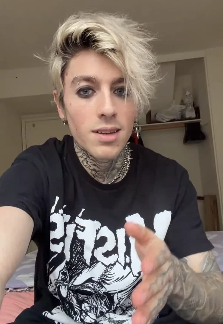 Evan  thumbnail