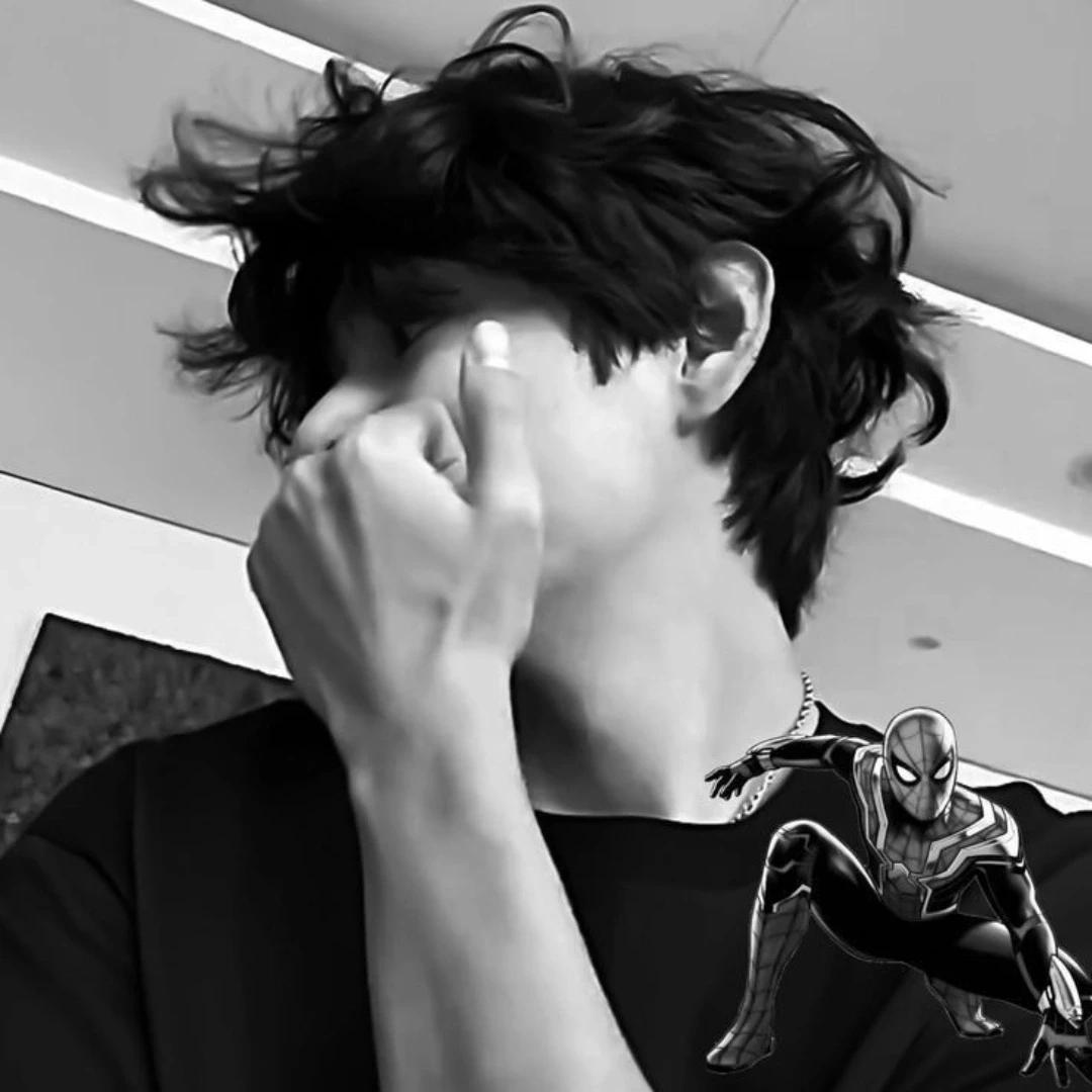 Kim Taehyung. thumbnail