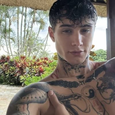 Derek Rivera thumbnail
