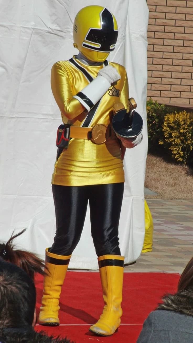 Shinken Yellow (from samurai Sentai shinkenger) thumbnail