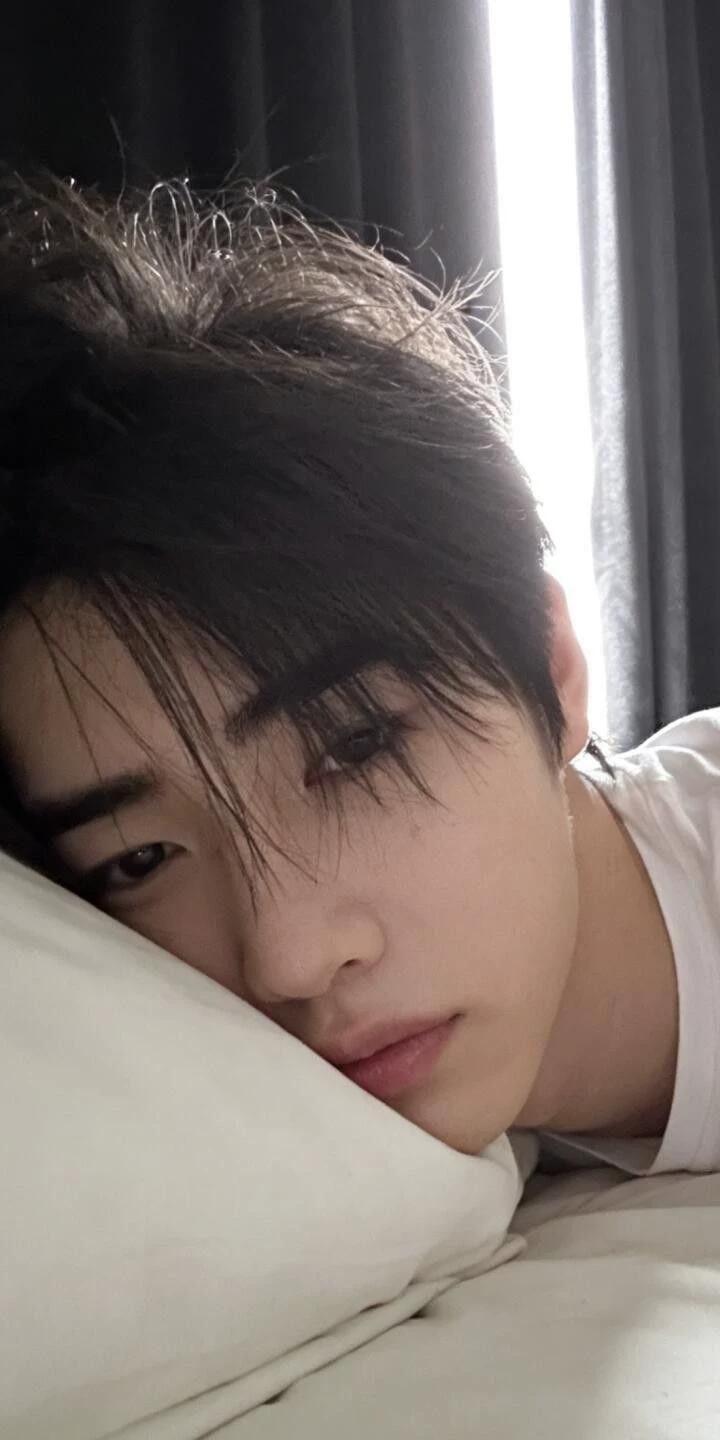 Sunghoon thumbnail