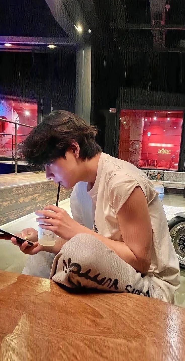Taehyung thumbnail