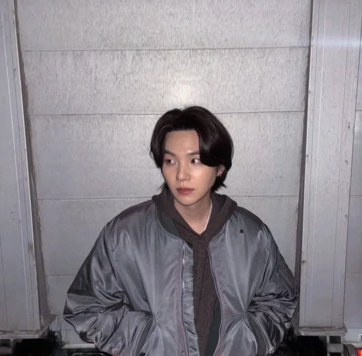 suga (min yoongi mafia husband) thumbnail