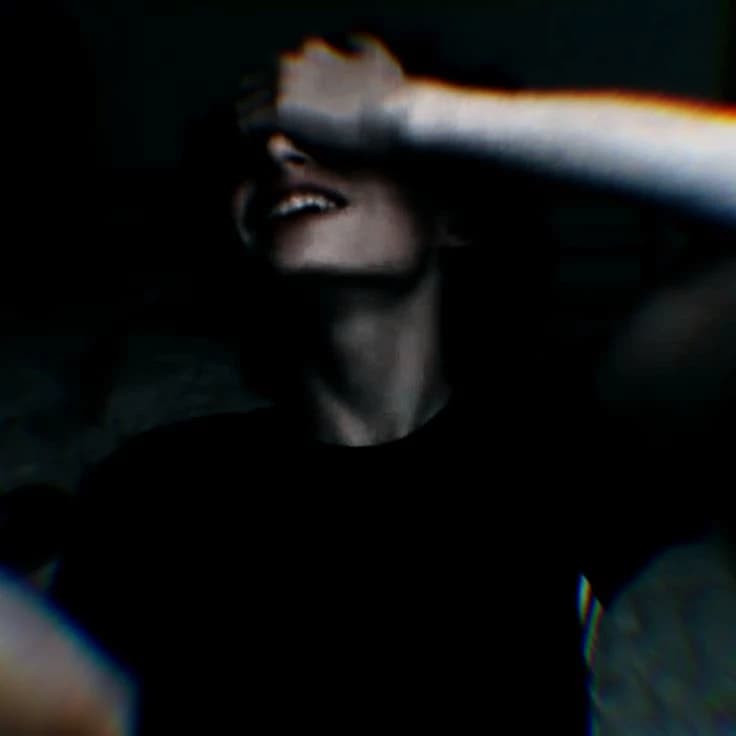 Finn wolfhard thumbnail