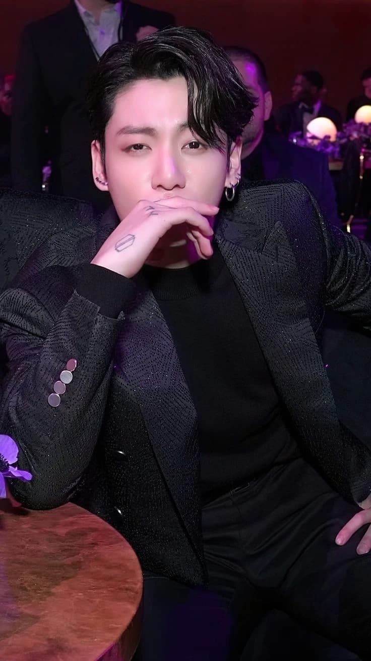 Jeon Jungkook thumbnail