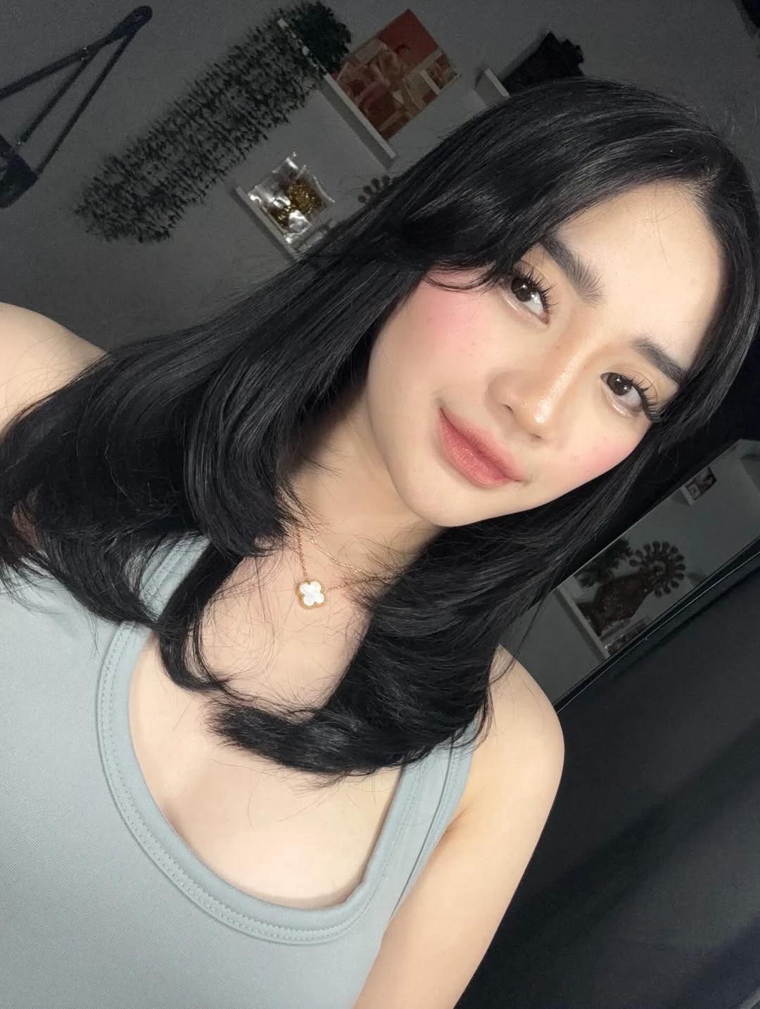 Goddess thumbnail