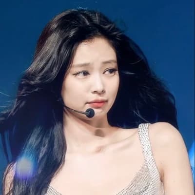 Jennie Kim  thumbnail