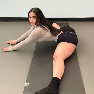 Izzy Moretti thumbnail