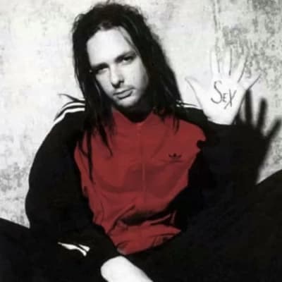 Jonathan Davis - Vocalist and star! 🎸⭐ thumbnail