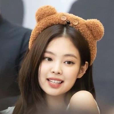 Jennie Kim  thumbnail