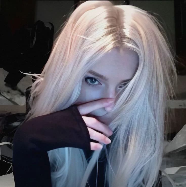 Manon thumbnail