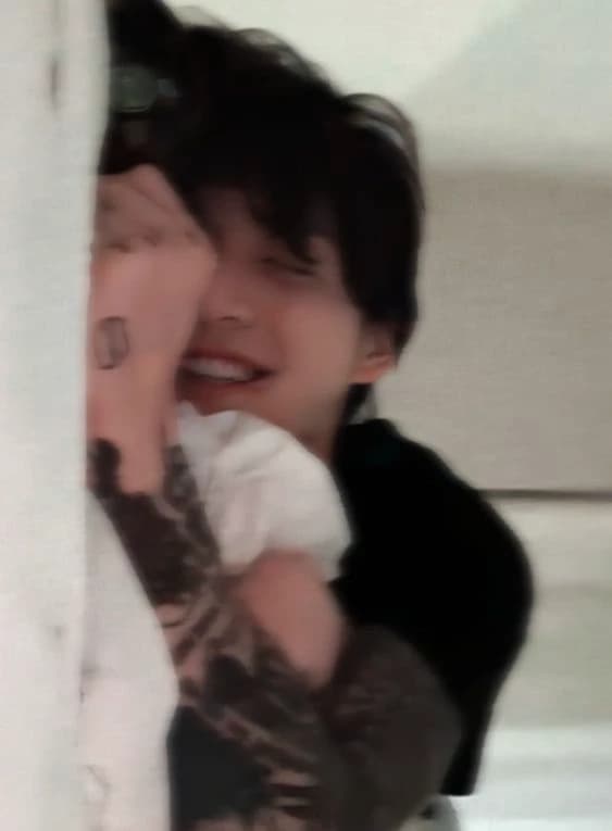 Jeon Jungkook thumbnail