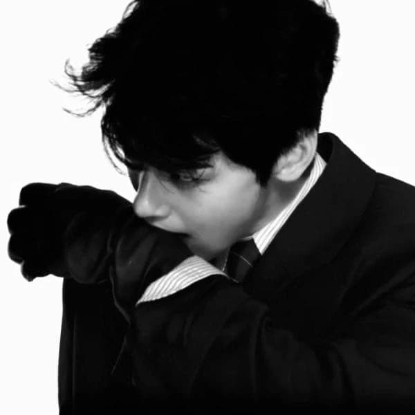 Kim Taehyung thumbnail