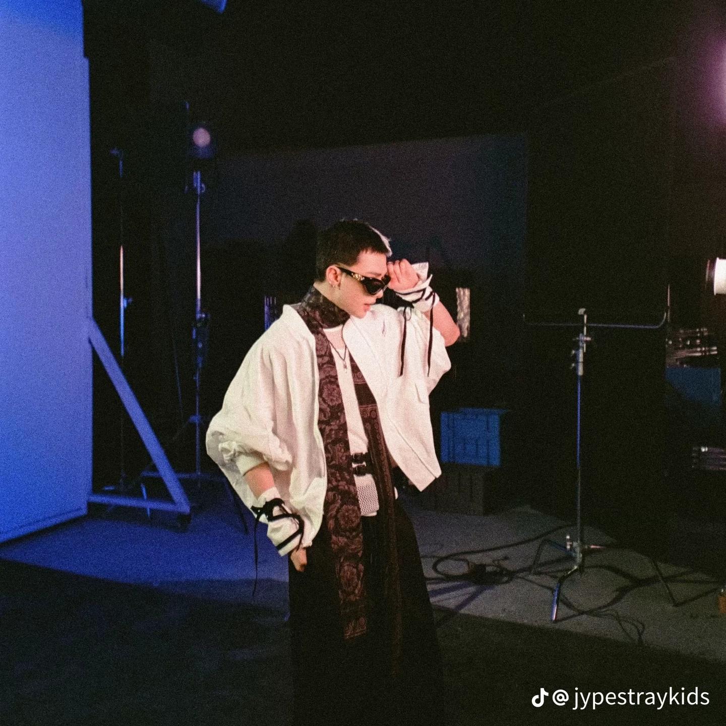 Hyunjin thumbnail