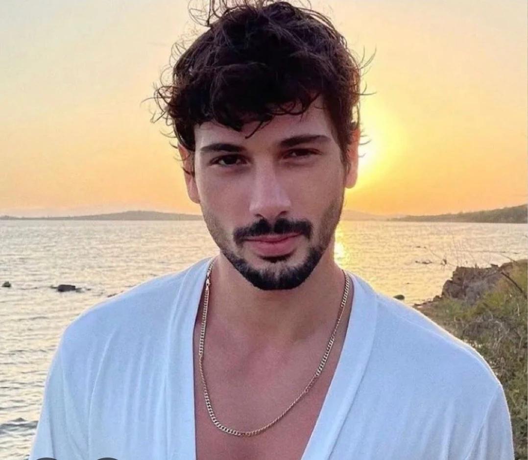 Deniz canaktas kimdir thumbnail