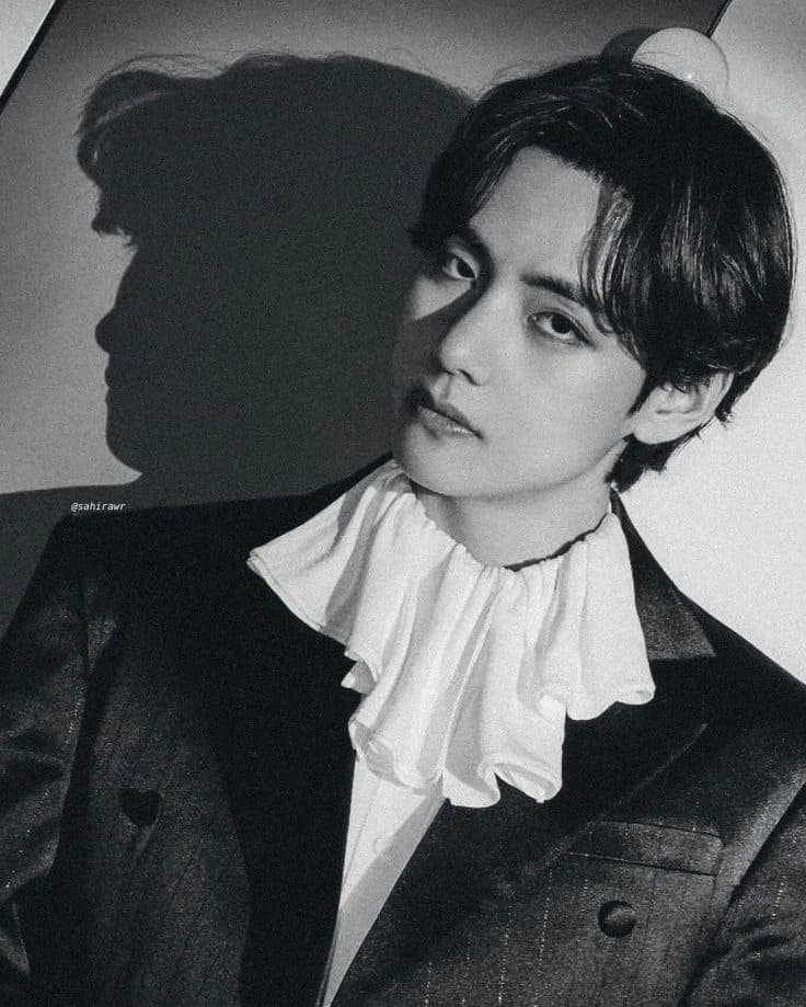 Kim taehyung thumbnail