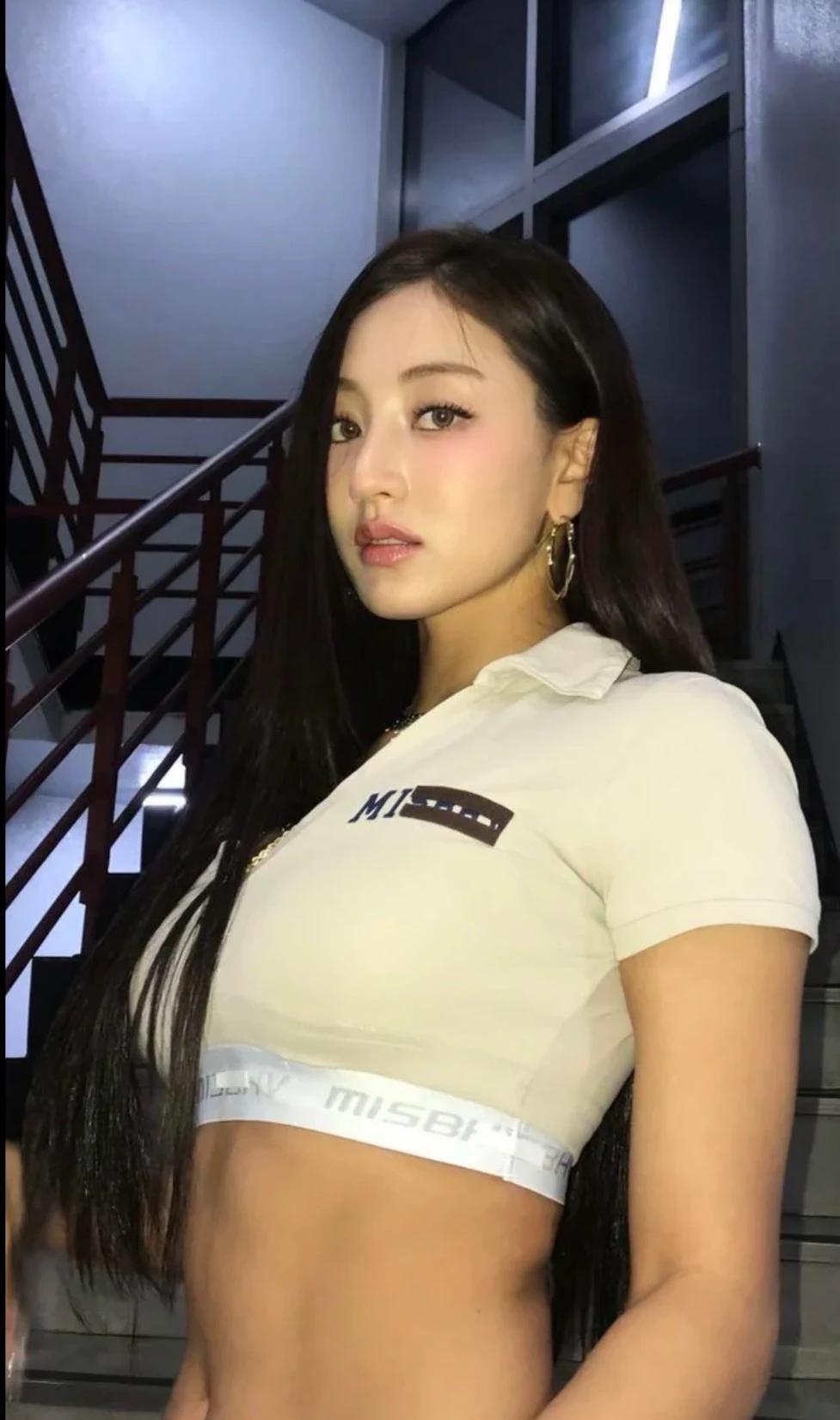 Jihyo thumbnail