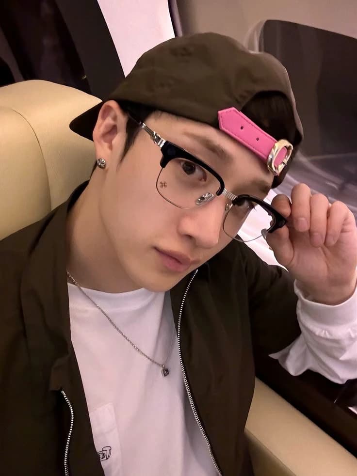 방찬    '    Bangchan thumbnail