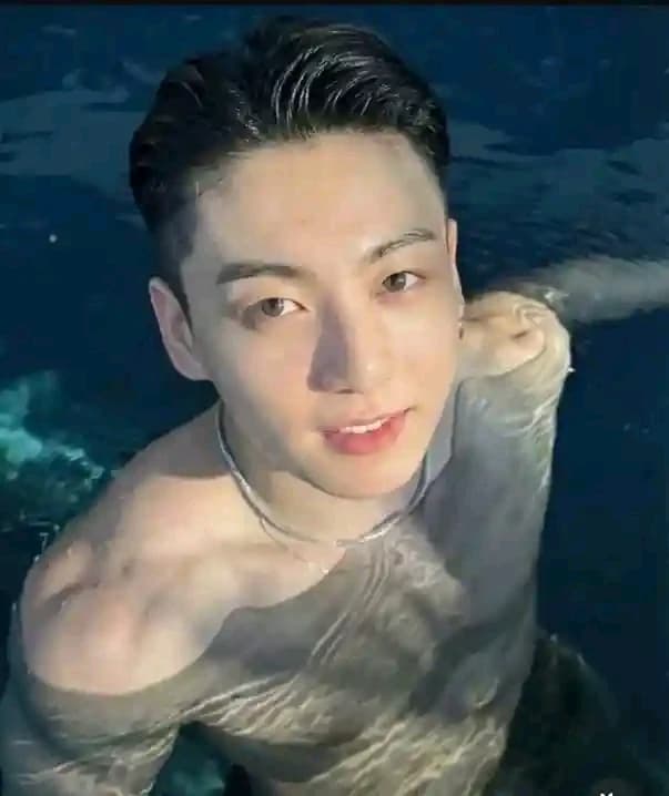Jeon Jungkook thumbnail